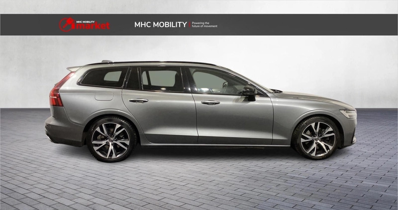 Volvo V60 cena 134900 przebieg: 72857, rok produkcji 2021 z Żabno małe 56